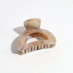 Brown marble hair claw detail shot, small triangle hair clip for half up hairstyles and daily use.