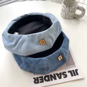 Stylish denim beret hat for women, Korean style chic retro painter hat with metal patch logo.