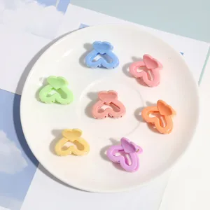 Sweet candy color heart hair claw clip set, perfect for cute daily bangs and side hair styling.