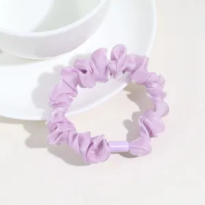 Chouchou en satin violet clair, élastique froncé haute élasticité, attache queue de cheval chic