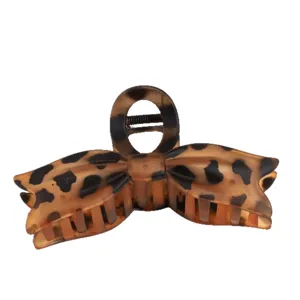 Pinza para el pelo con lazo de leopardo, accesorio de resina mate para mujeres elegantes.