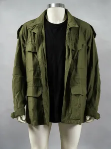 Veste de campagne militaire M65 vert olive pour hommes avec plusieurs poches design
