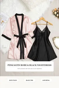 Ensemble de nuit 2 pièces avec peignoir en satin rose et nuisette noire à fines bretelles