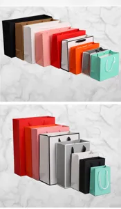 Gedetailleerd overzicht van kleurrijke papieren tassen, assortiment geschenkzakken.