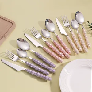 Set di Posate Occidentali in Acciaio Inossidabile Lusso Perla Ceramica Manico Coltello Bistecca Forchetta Cucchiaio per Cucina Festa