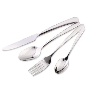 304 Edelstahl Western Geschirr Steak Messer Gabel Suppenlöffel Küche Essbesteck Set Spiegelpoliert