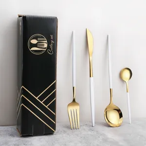Edelstahl Besteckset mit eleganten weißen Griffen und goldenem Finish, Luxus Geschirr Geschenkbox.