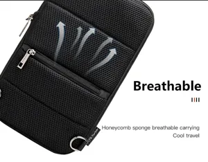 ARCTIC HUNTER Herren Brusttasche Detailansicht, atmungsaktives Waben-Schwamm-Design.