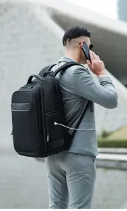 Zaino porta PC aziendale di grande capacità per uomo, per laptop da 17 pollici, ideale.