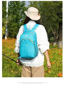 Leichter tragbarer Outdoor Sport Rucksack, grosse Kapazität Reise Wandern Tagesrucksack für Damen