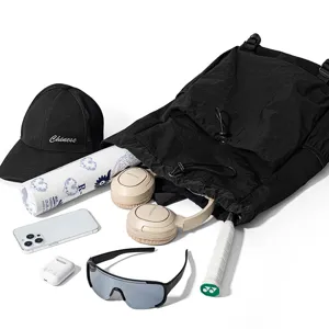 Leichter schwarzer Kordelzug Sport Rucksack für Outdoor Reisen, Fitnessstudio und Badminton Ausrüstung.