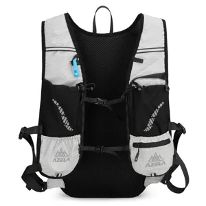 Laufweste Rucksack für Outdoor Sport, Trailrunning, Wandern, Trekking und Radfahren hydratisiert.