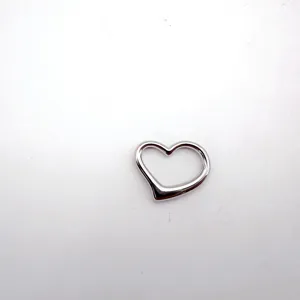 Ciondoli in Acciaio Inossidabile Cuore Cavo Rotondo Ovale Charm DIY Minimalista Per Collana Braccialetto Forniture per Gioielli
