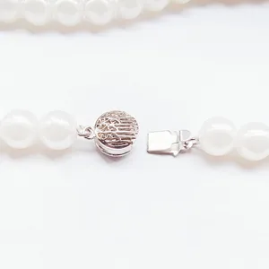 Pearl necklace clasp metal connector white pearl jewelry DIY accessory detail view