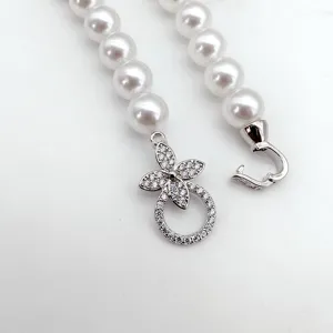 Fermoir de collier de perles DIY avec connecteur fleur strass, composant de fabrication de bijoux.
