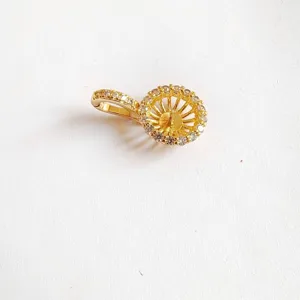 Golden micro-pave zirconia DIY pearl pendant clasp finding, detailed close-up shot.