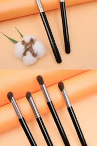 Professional fingertip concealer makeup brush, seamless soft thumb brush for flawless base.