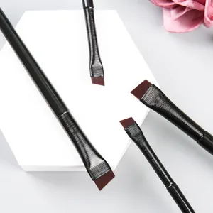 Ultradünner Angewinkelter Eyeliner-Pinsel Synthetische Faser Feiner Augenbrauenpinsel Präzisions-Augen-Make-up-Tool Holzgriff Kosmetikpinsel Für Tägliche Schönheit