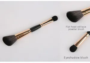 Kit de pinceaux de maquillage double embout avec poils synthétiques doux et manche doré.