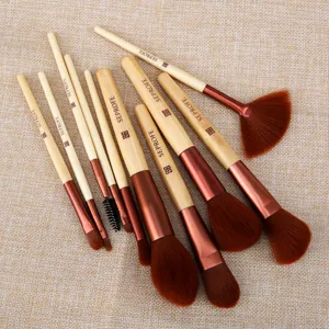 Professional 10 Brushes Bamboo Handle Makeup Collection Soft Synthetic Fiber Brushes for Powder Blush Eyeshadow Foundation Beauty Tools