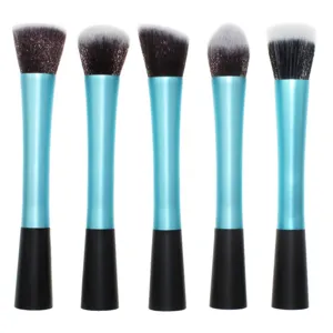 Set van 5 professionele make-up kwasten met cyaan metalen handvatten voor een vlekkeloze make-up.