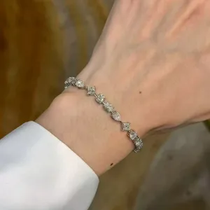 S925 Silber gemischter Schliff Moissanit Armband, elegantes Feinschmuck fur Damen, Luxus.