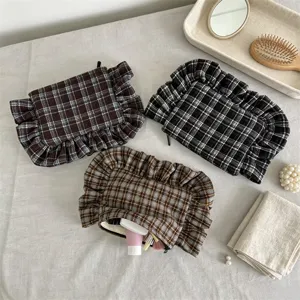 Retro plaid ruffle makeup bag large capacity portable aesthetic cosmetic storage clutch pouch