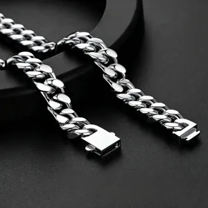 Stainless steel Miami Cuban link chain necklace for men hip hop jewelry detail view