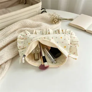 Floral ruffled cosmetic bag makeup pouch cute canvas storage bag for daily use detail view