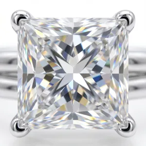 Nahaufnahme Detailansicht des atemberaubenden Solitär-Diamantrings mit funkelndem Feuer.
