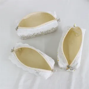 Korean style floral lace pencil pouch large capacity student fabric stationery cosmetic bag.