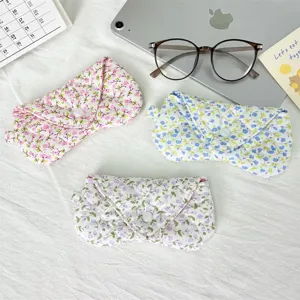 Korean style fresh floral fabric glasses case cute quilted portable storage pouch cover