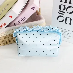 Französische Pünktchen Satin Kosmetiktasche mit Rüschen, große Make-up Aufbewahrungstasche.