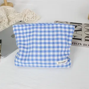 Bolsa de cosméticos de cuadros azul y blanco elegante estuche de maquillaje portátil para viaje