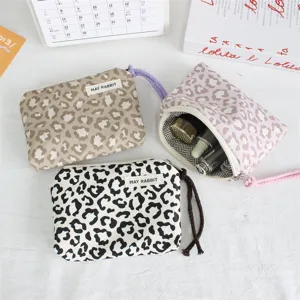 Leopard print zipper coin purse, casual canvas cosmetic pouch, portable daily storage bag.