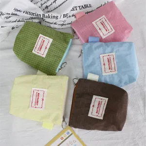 Cute plaid nylon mini coin purse with zipper, portable small pouch for women daily use.