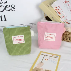 Mini nylon grid zipper coin purse portable cute small storage bag for keys lipstick daily use.