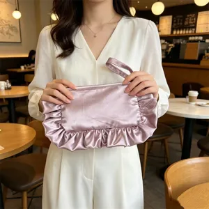 Bolso de Mano Satén Estilo Francés Color Sólido Neceser Cosméticos Gran Capacidad Bolso de Noche Plisado para Mujer Cartera de Muñeca
