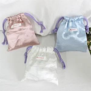 Effen satijnen koord zakje sieraden opbergtas draagbare make-up tas diverse organisator