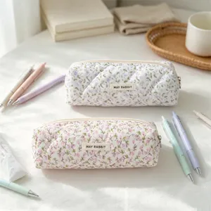 Quilted floral pencil pouch aesthetic makeup bag cute portable canvas stationery storage bag.