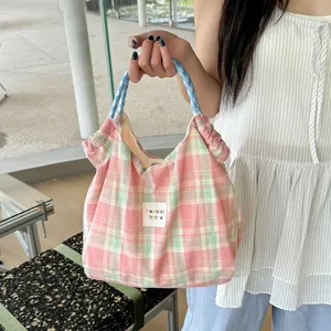 Sac a main en tissu a carreaux rose et vert style coreen, grand sac fourre-tout.