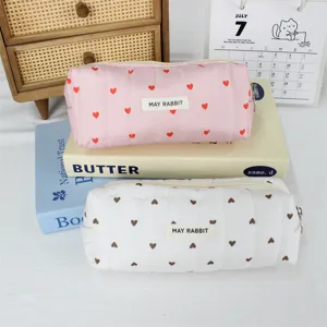 Gewatteerd hart etui schattige cosmetische tas draagbare opbergtas minimalistische stijl organizer