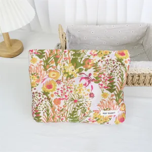 Vintage embossed floral jacquard cosmetic bag, portable makeup storage pouch for women.