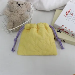 Sac pochons matelassé cœur jaune cordon cordon doux rembourré pochette de rangement mignon