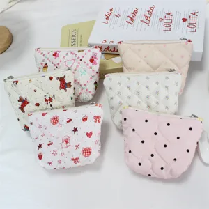 Sweet Cartoon Quilted Cosmetic Bag Girl Heart Lipstick Storage Pouch High Value Portable Zipper Toiletry Organizer Inner Bag