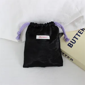 Zwarte satijnen trekkoord tasje sieraden opbergzak, kleine stofdichte tas voor geschenk.