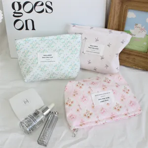 Corduroy floral cosmetic bag cute makeup pouch portable toiletry bag large capacity storage bag.