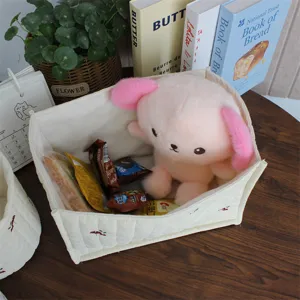 Korean ins style quilted fabric storage basket, cute desktop organizer for snacks and toys.