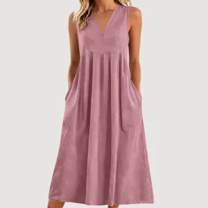 Bequemes lässiges einifarbiges V-Ausschnitt ärmelloses Maxikleid mit praktischen Taschen.