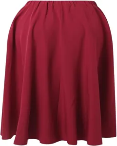 Détail de jupe midi évasée rouge bourgogne, taille élastique, vêtement femme élégant et décontracté.